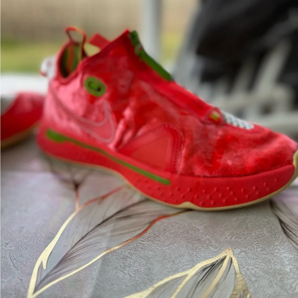 Nike Air PG 4 Christmas Edition Men's Sneakers Red Green Size 8 CD5079-602. - Picture 4 of 11